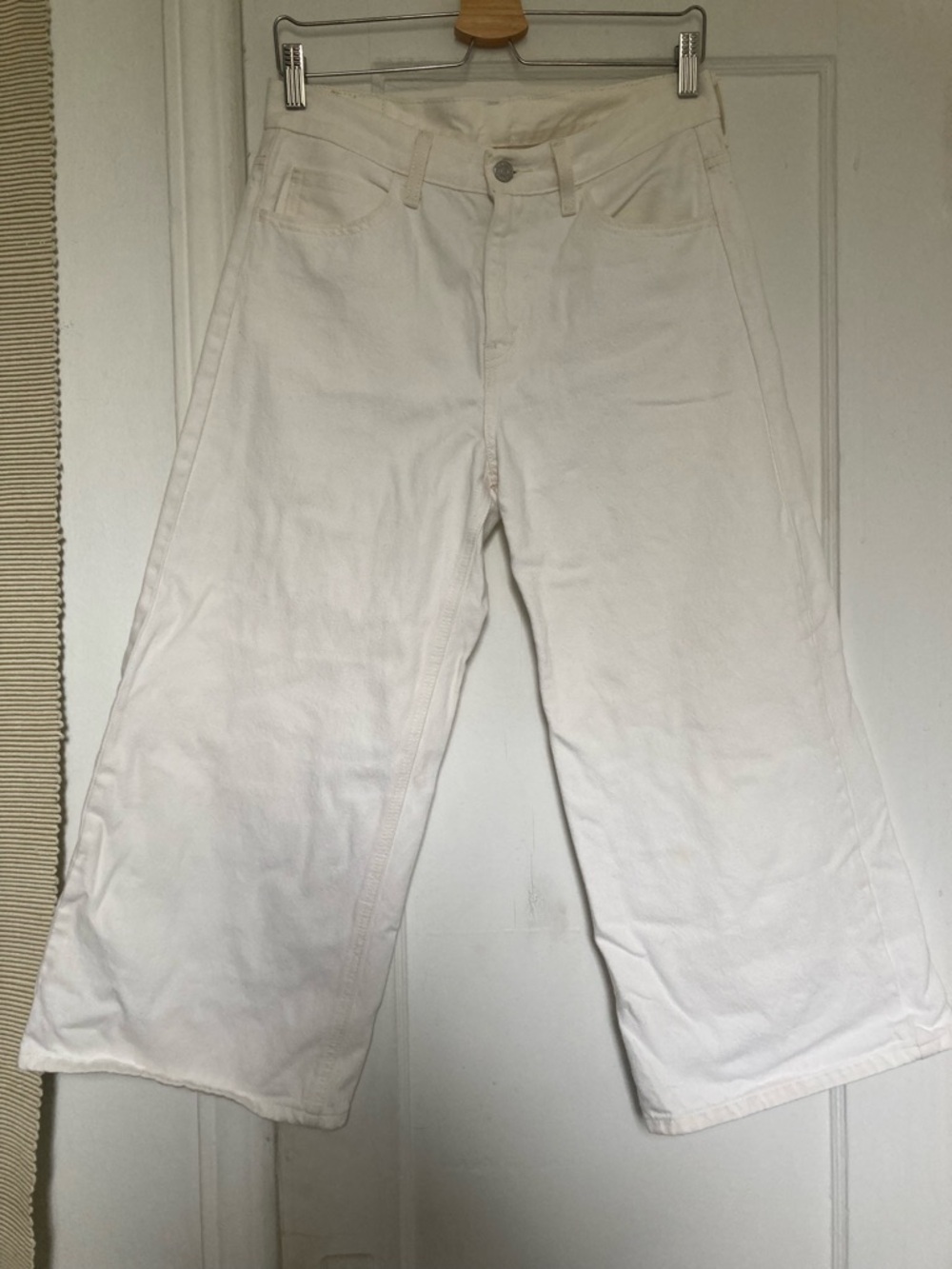 Levi's White Cropped Wide-Leg High-Rise Jeans
